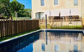 La Bellours Maison d Hôtes avec Piscine
